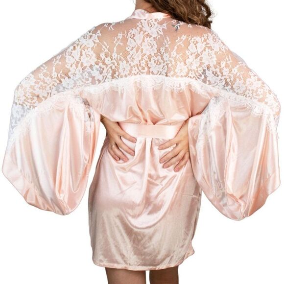 NWT Fleur Cachee "Kaia" Satin Robe - Picture 3 of 3